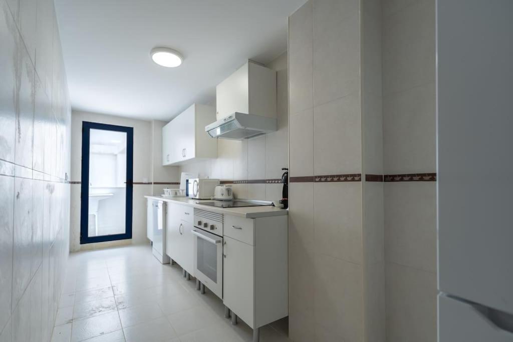 Amplio Apartamento 2 Dormitorios Cerca De La Playa Alicante Eksteriør bilde