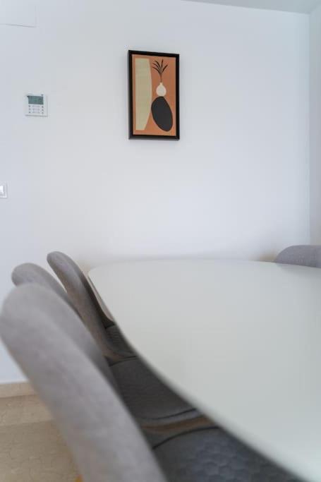 Amplio Apartamento 2 Dormitorios Cerca De La Playa Alicante Eksteriør bilde
