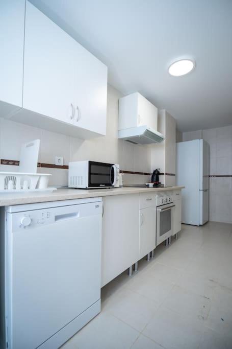 Amplio Apartamento 2 Dormitorios Cerca De La Playa Alicante Eksteriør bilde